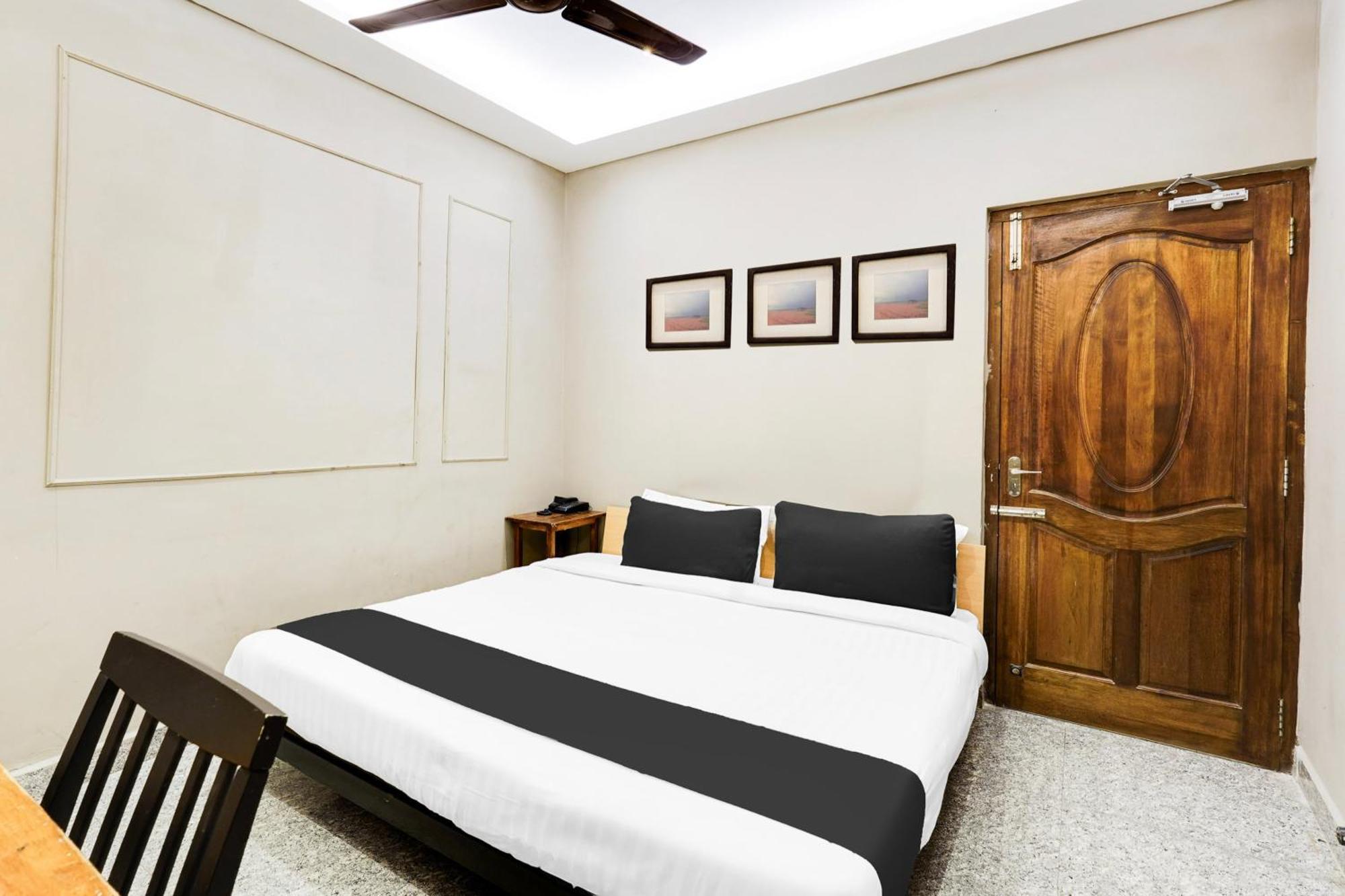 Super Hotel O White Town Formerly Seascape Residency بونديتْشيري المظهر الخارجي الصورة