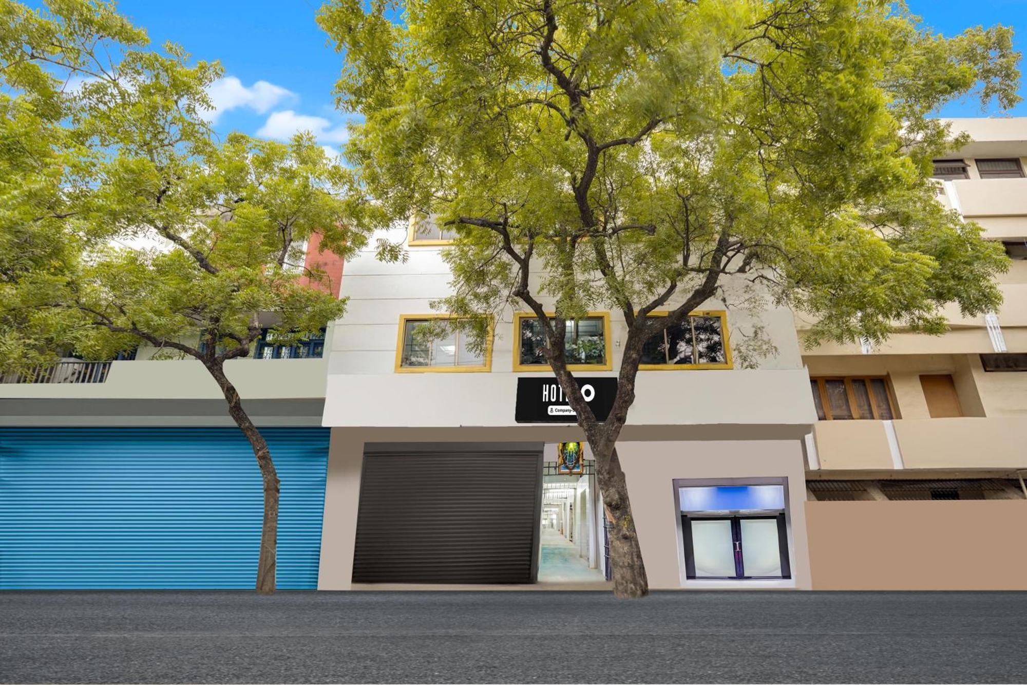 Super Hotel O White Town Formerly Seascape Residency بونديتْشيري المظهر الخارجي الصورة